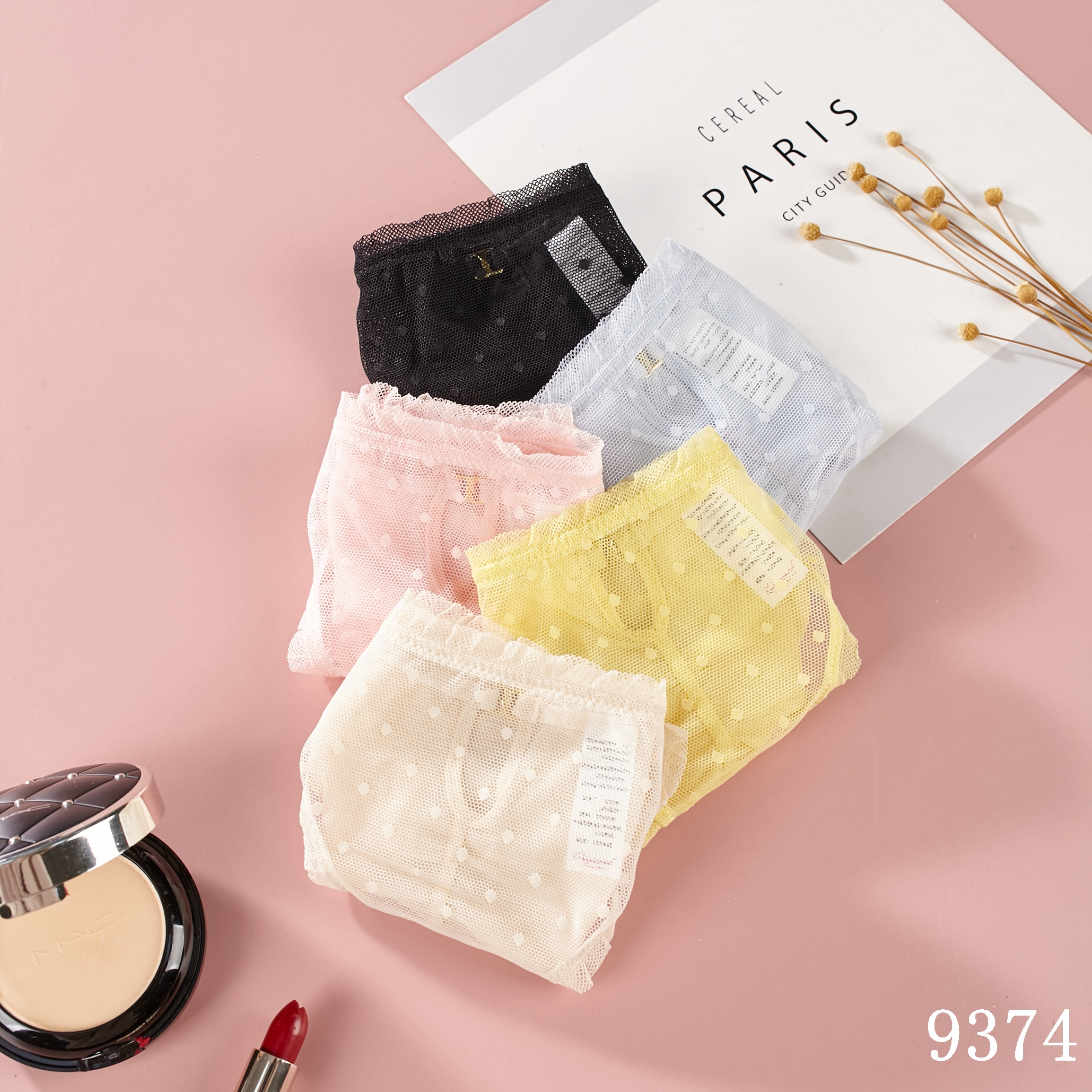 The Mystery of the Magic Box: A new value of sweet and trendy women's underwear with diamond-encrusted and breathable mesh fabric, comfortable