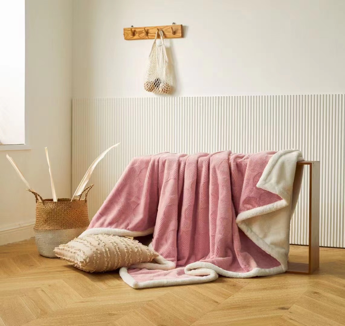 Modern, simple and light luxury jade fox velvet blanket, winter blanket, shawl, sofa blanket, cover blanket, office nap and midday rest air-conditioned blanket Specification image