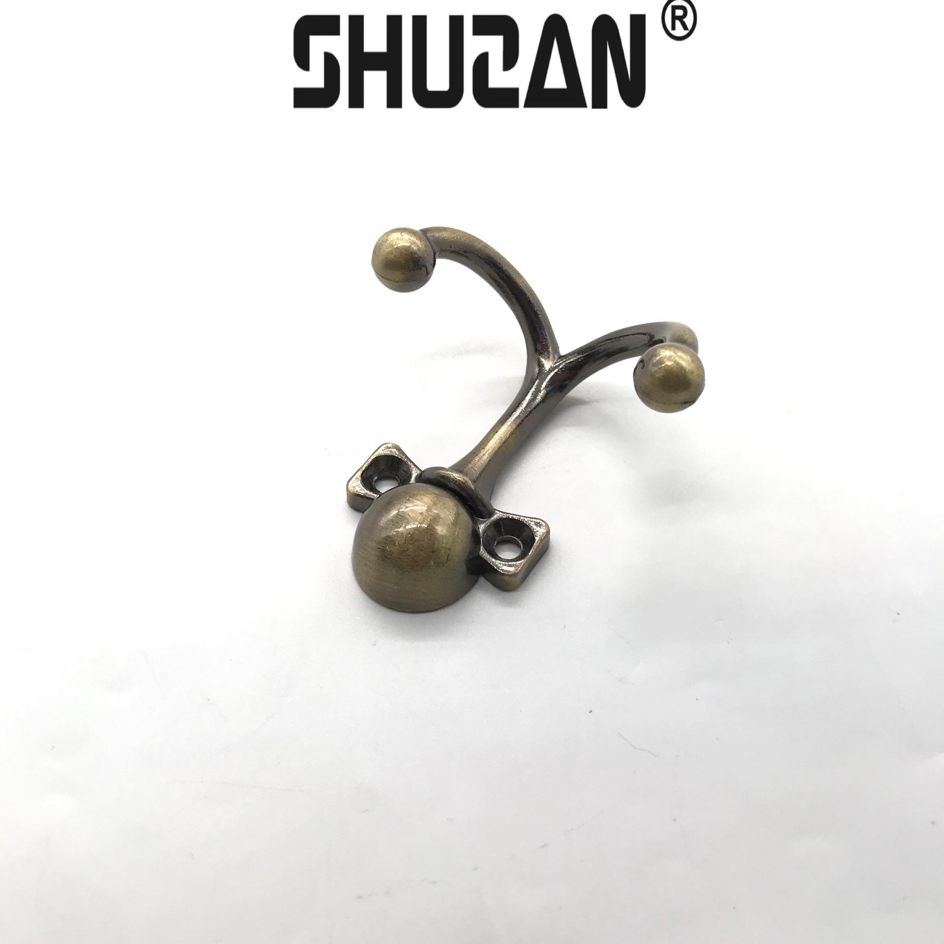 Shuzan retro aged double coat hooks, seamless hooks, door back coat hooks, sock hooks, pegboard triangular hooks, and adhesive hooks are essential for home use Specification image