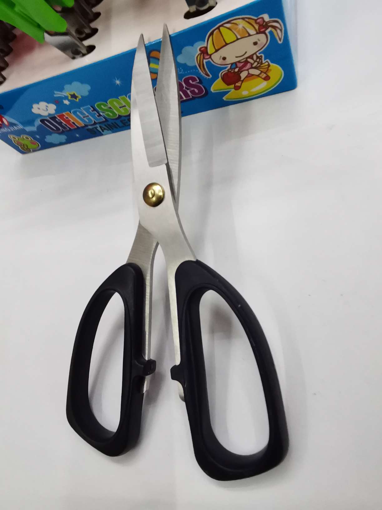 Powerful scissors, department store scissors, hardware tools, knives, scissors, kitchen scissors, stainless steel powerful scissors, household scissors Specification image