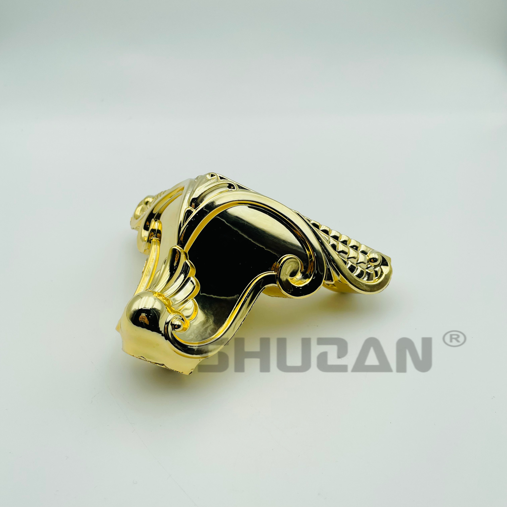 Shuzan is a well-known brand of swivel casters, hardware accessories, rubber wheels, shelves, refrigerators, universal mobile casters, silent and anti-slip model W200 003 Item Picture
