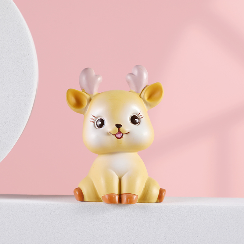 Cute deer resin ornaments, car accessories, plush toys, creative decorations, cartoon forest deer desktop ornaments details Picture