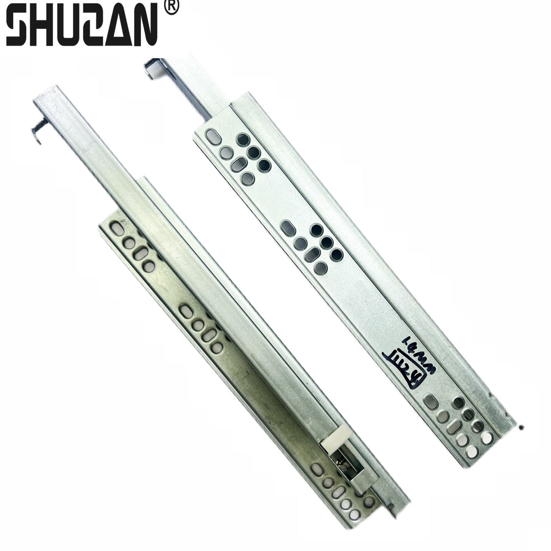 专供外贸 家用橱柜碗篮滑轨 橱柜抽屉底部滑道隐藏滑轨 家具五金配件