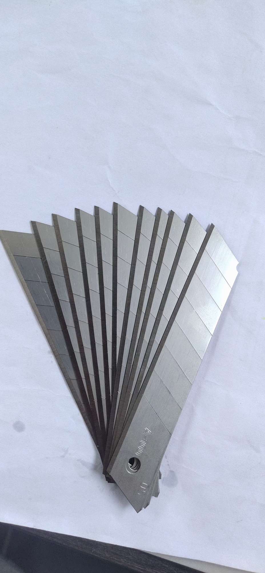刀片 百货 刀具剪具 办公文教  五金工具 五金刀具 美工刀片详情图2