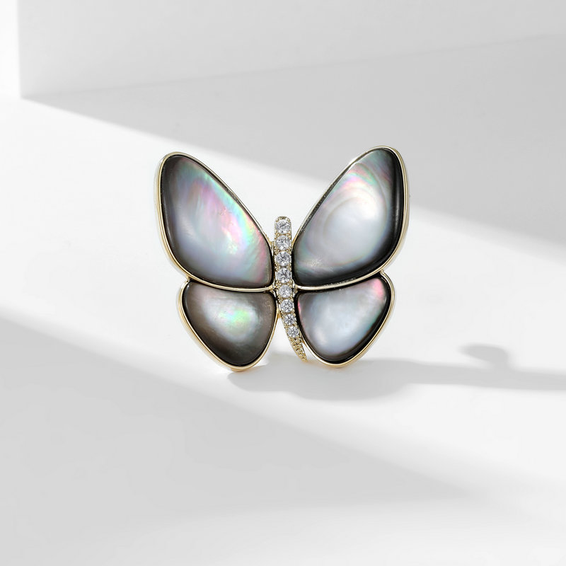 Japanese and Korean fashion natural shell zircon light luxury brooches, women's corsages, cute butterfly brooches, personalized anti-exposure brooches detail image 6