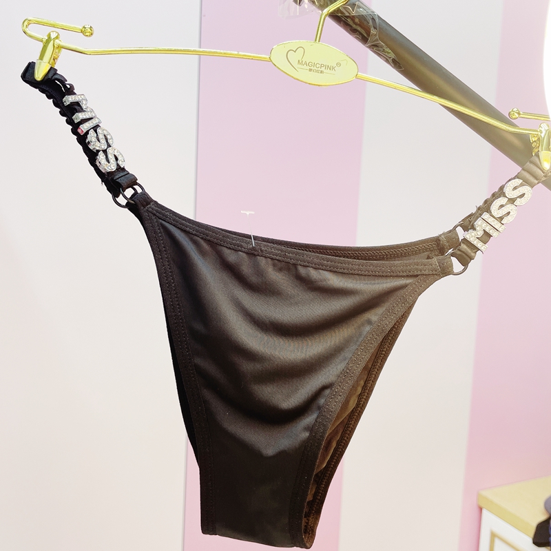The Mystery of the Magic Box: Crystal Letters, Pure cotton, comfortable and breathable, mid-low waist, pure desire, full of allure, triangle underwear, sexy thong Application Scenario