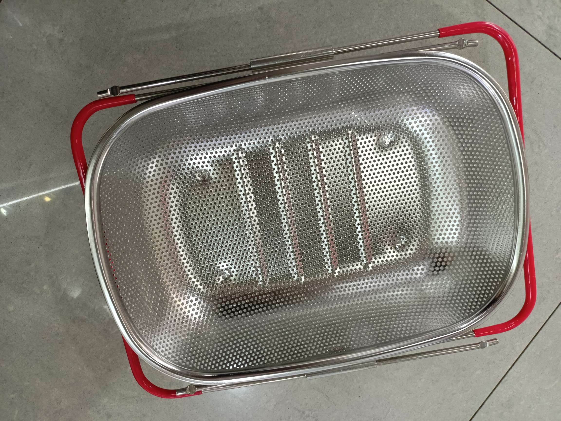 厂家直供 无磁不锈钢丝沥水果蔬洗菜篮 厨用长方形高脚沥水篮详情图3