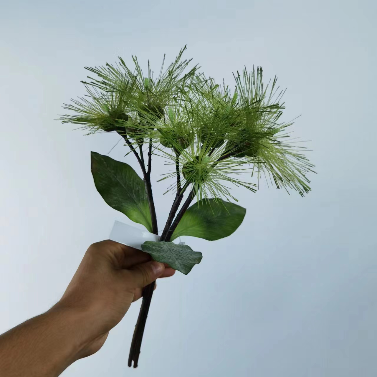 تزوَّد الزهرة المزخرفة بالزهور المزيفة details Picture