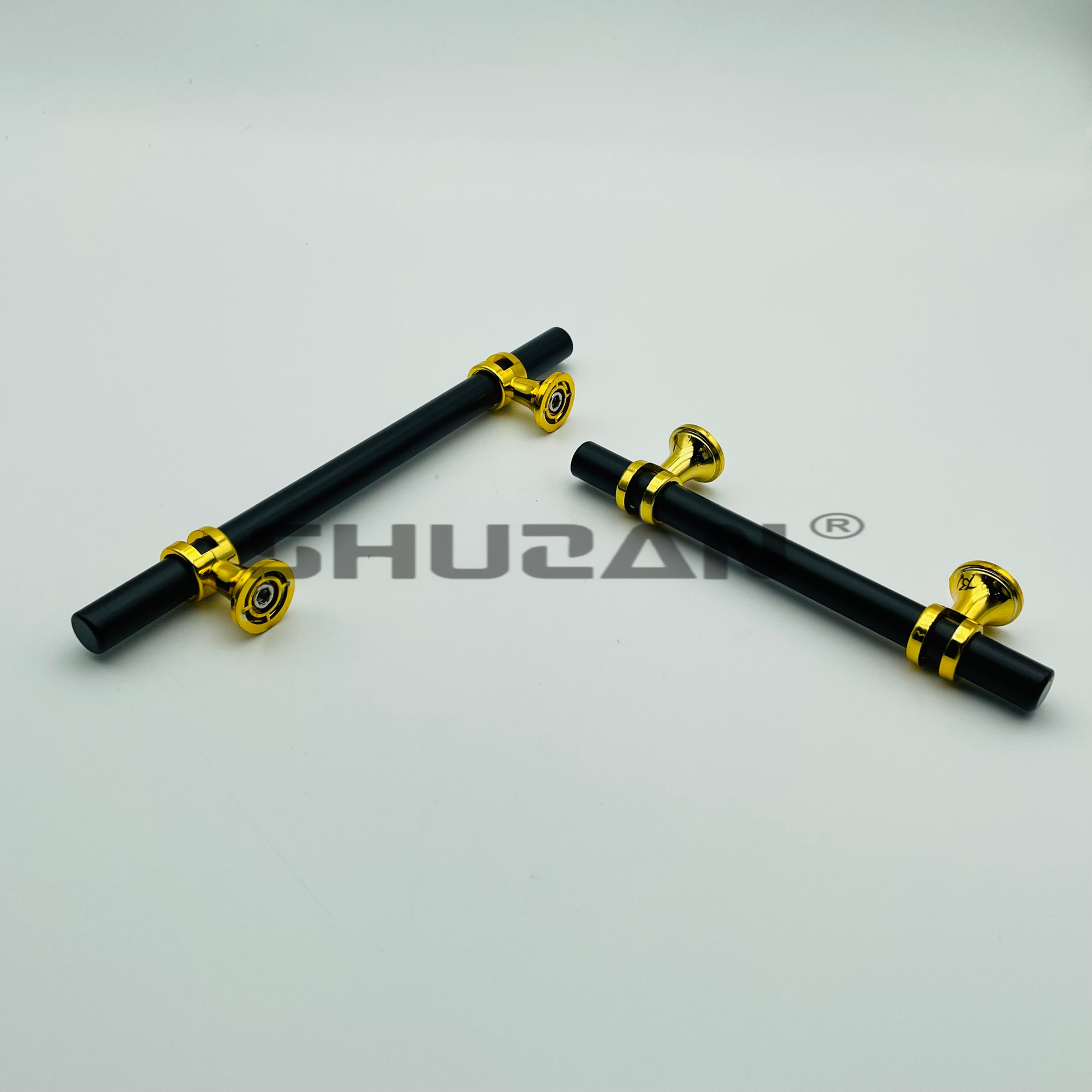 Black zinc alloy handles, T-shaped handles, hardware furniture Application Scenario