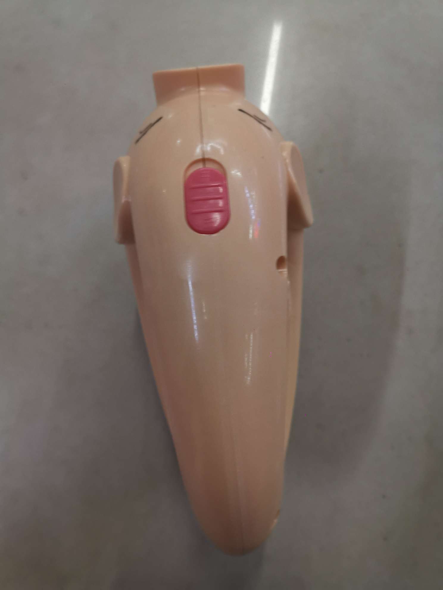 剃毛器白底实物图