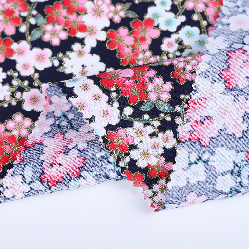 Japanese-style all-cotton gilded fabric, Japanese-style brocade cluster clothing, DIY tablecloths, home textile fabrics, gold powder cloth bags, decorative fabrics, handcrafted patchwork, flower prints Specification image