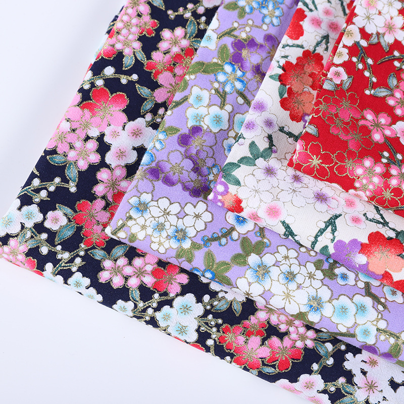 Japanese-style all-cotton gilded fabric, Japanese-style brocade cluster clothing, DIY tablecloths, home textile fabrics, gold powder cloth bags, decorative fabrics, handcrafted patchwork, flower prints details Picture