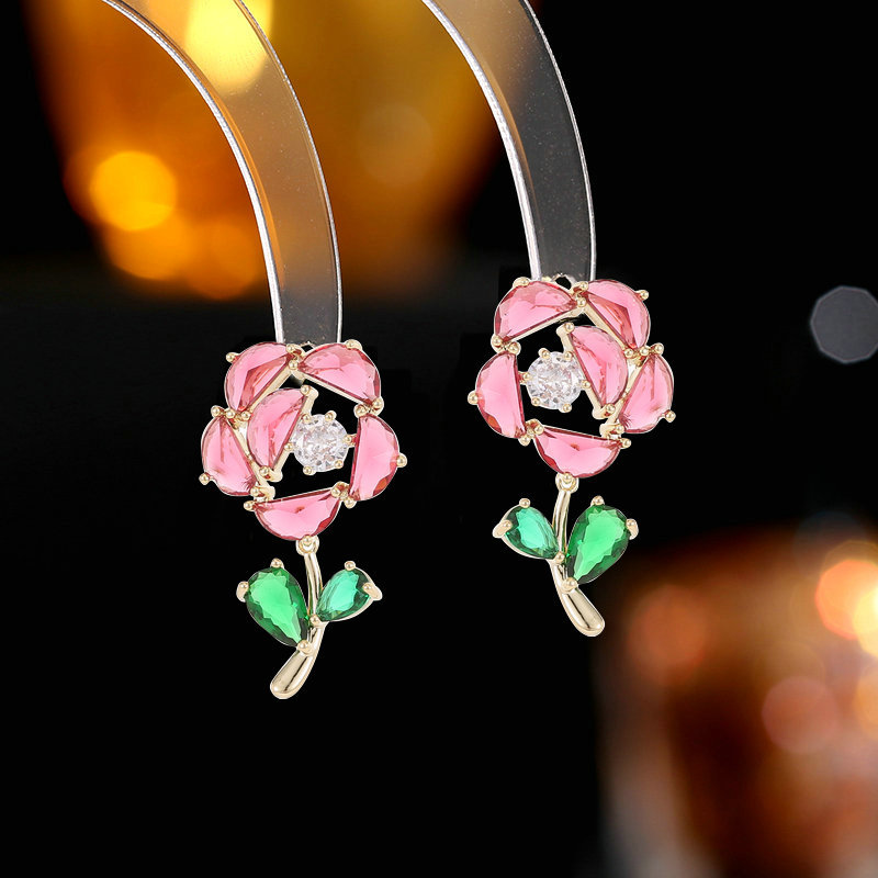 Wholesale of s925 silver needle earrings with a niche design sense, super flash zircon inlaid stud earrings, high-end and elegant flower earrings detail image 7