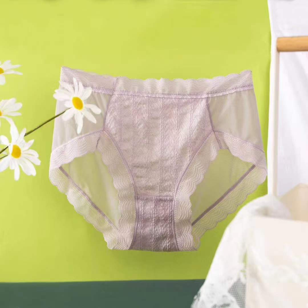 The Mystery of the Magic Box Lace women's mid-waist pure cotton crotch breathable Japanese-style girl's cute triangular underwear Application Scenario