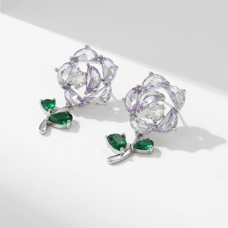 Wholesale of s925 silver needle earrings with a niche design sense, super flash zircon inlaid stud earrings, high-end and elegant flower earrings detail image 8