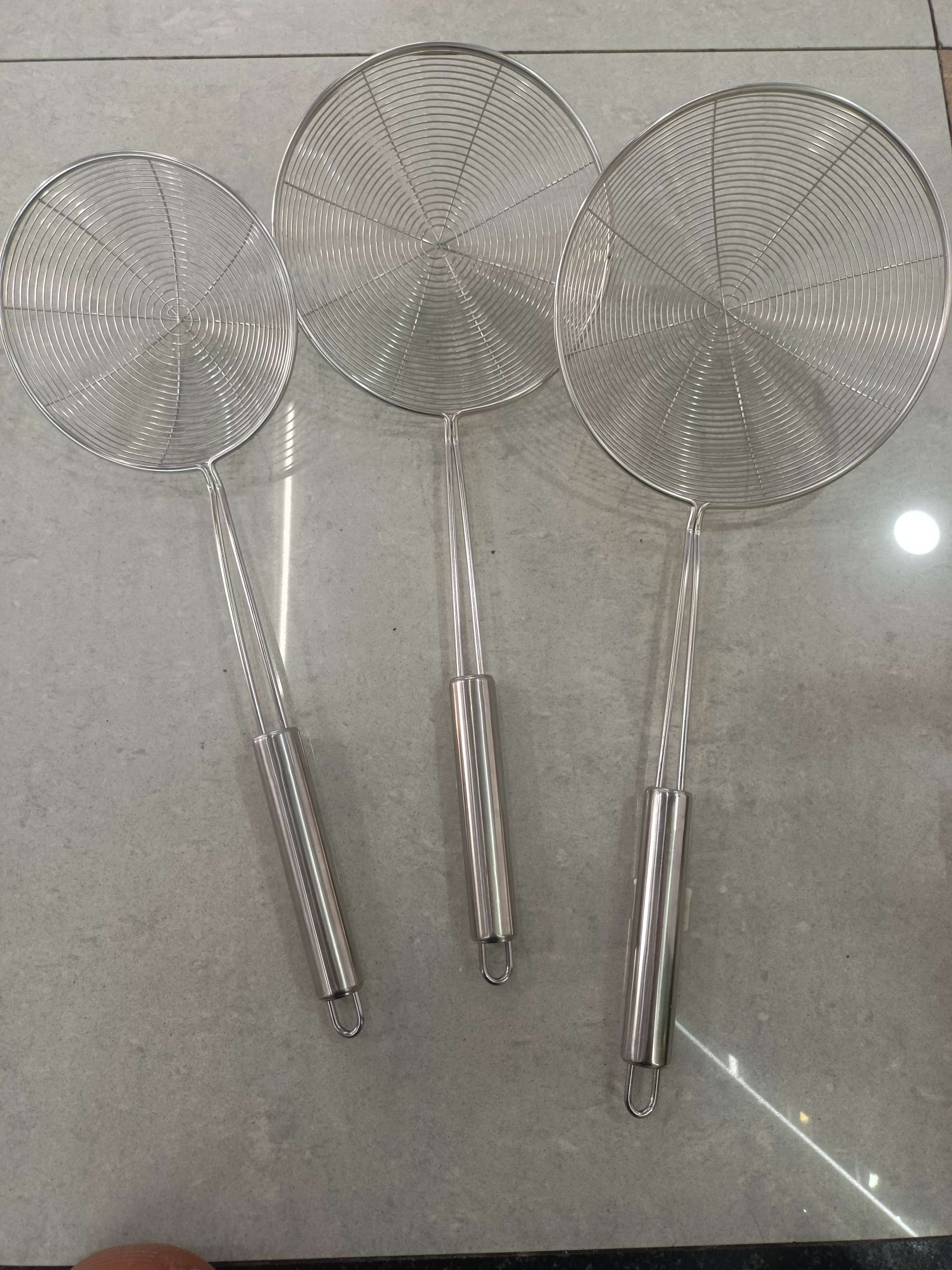 加粗圆柄线漏/不锈钢油格/油炸沥油网漏白底实物图