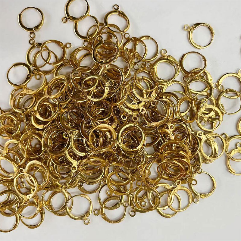 DIY earring accessories: 14mm Korean-style simple earrings, ear clips, copper-plated real gold color retention earrings Application Scenario