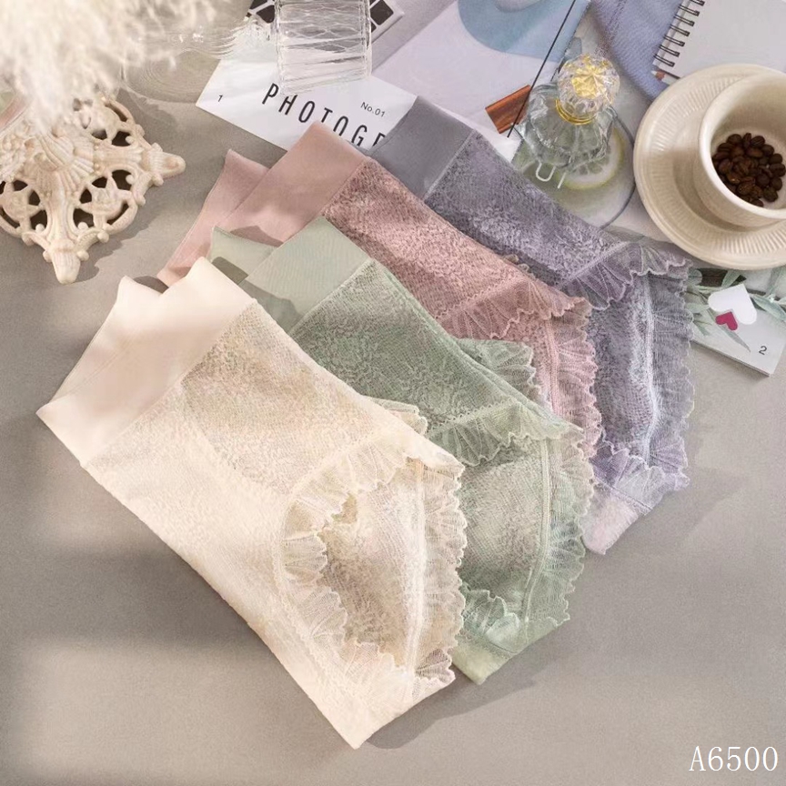 女士三角裤实物图