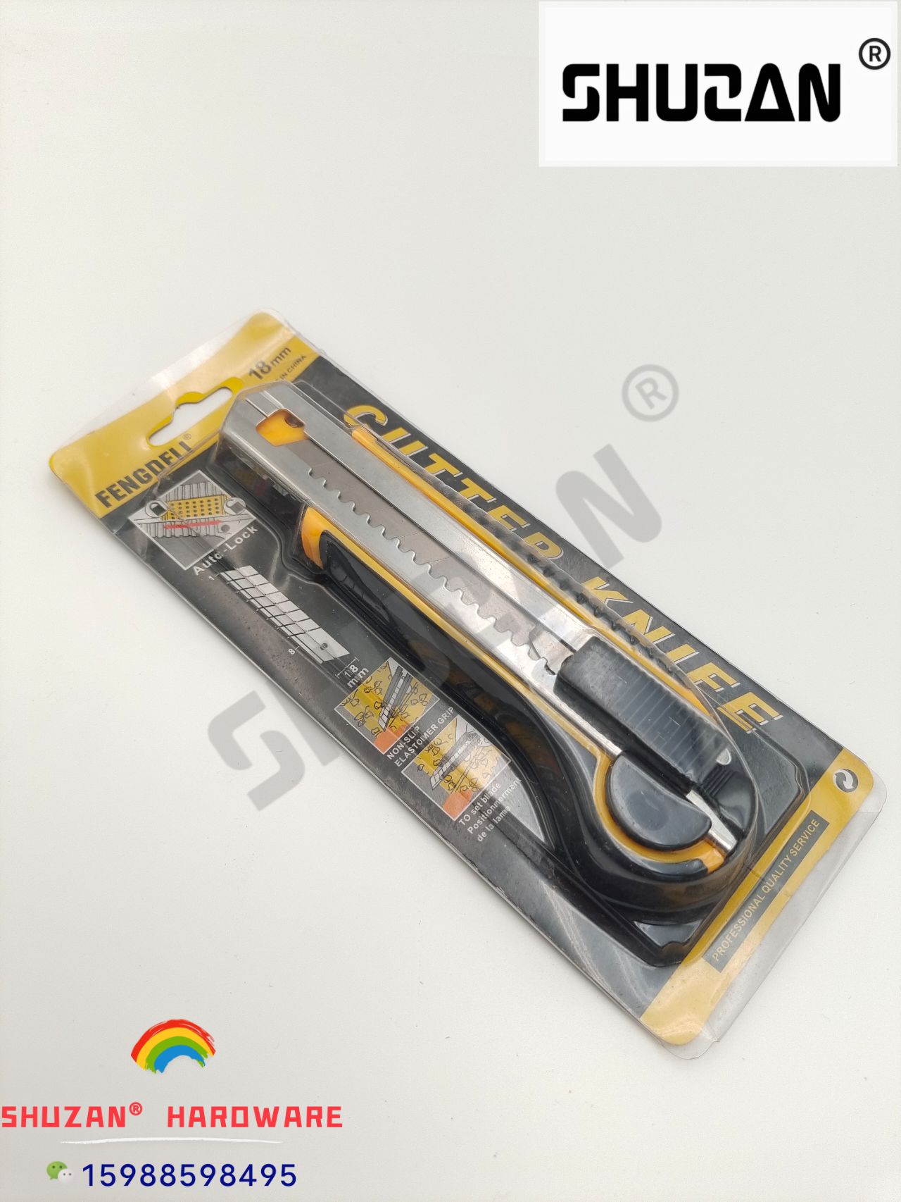 The utility knife features a sturdy blade made of 50 steel and a detailed handle details Picture