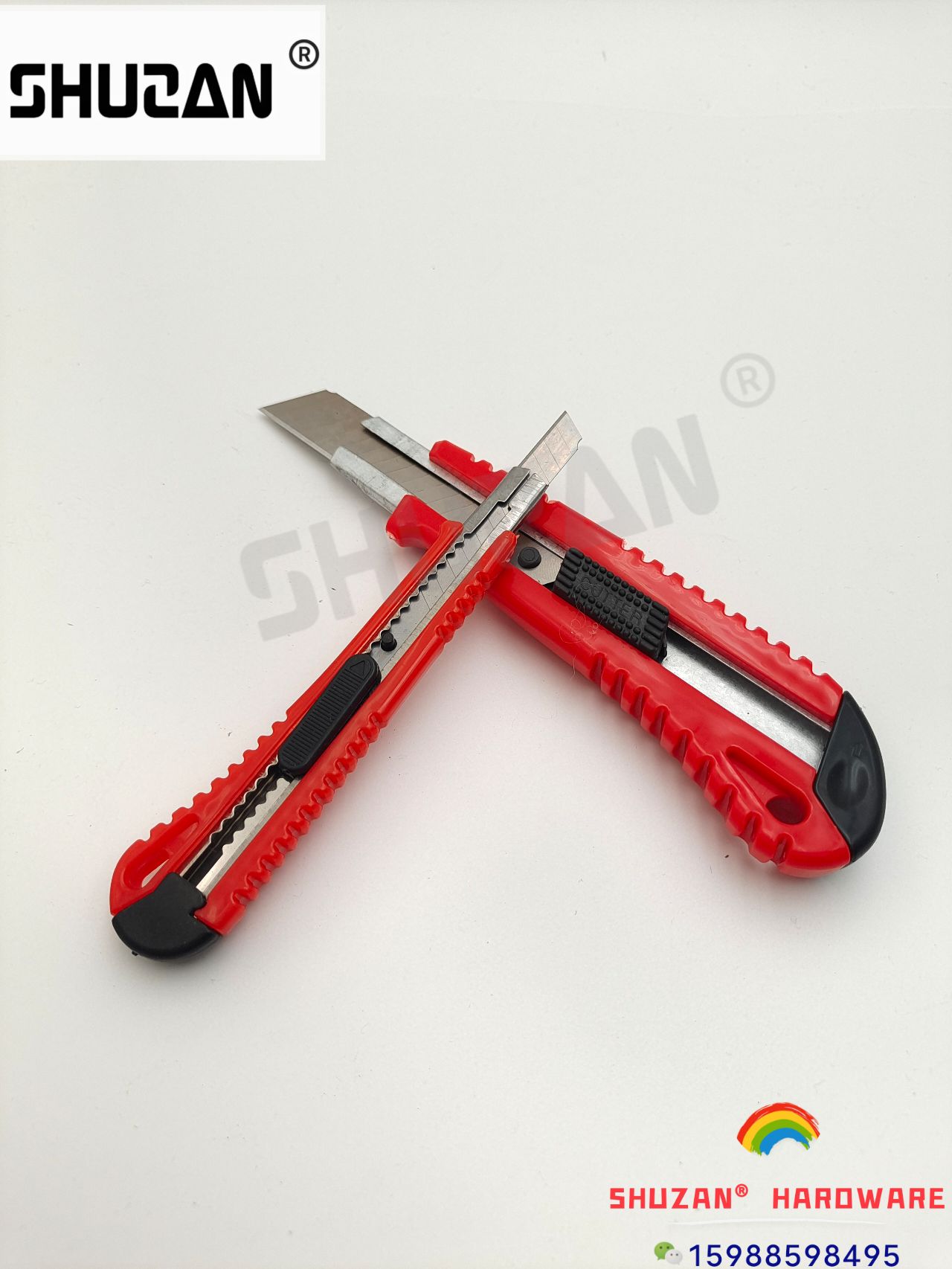 工具刀/裁纸刀/美工刀片白底实物图