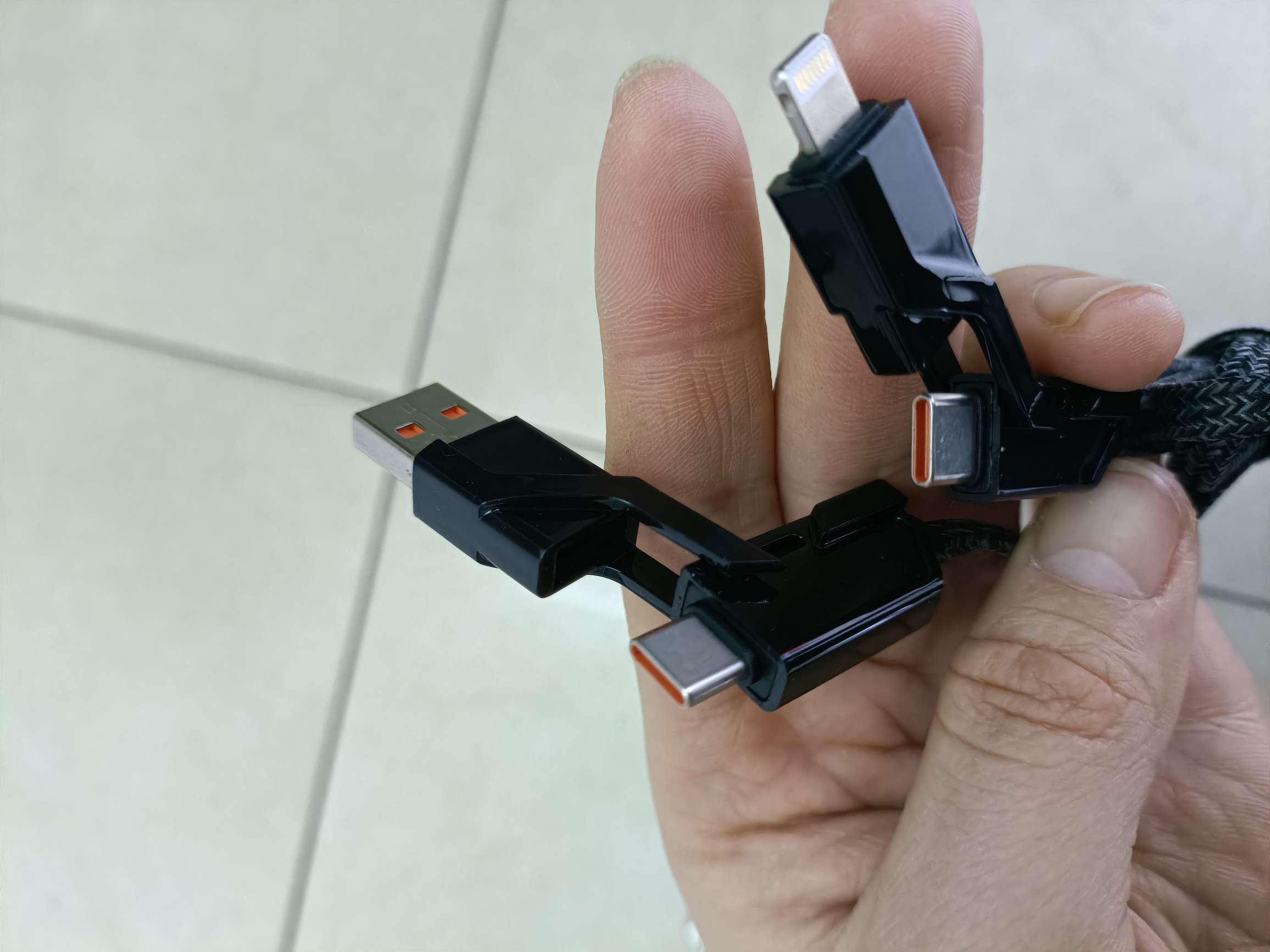 4 en 1 cable de datos de teléfono móvil tipo plástico tipo metal Specification image
