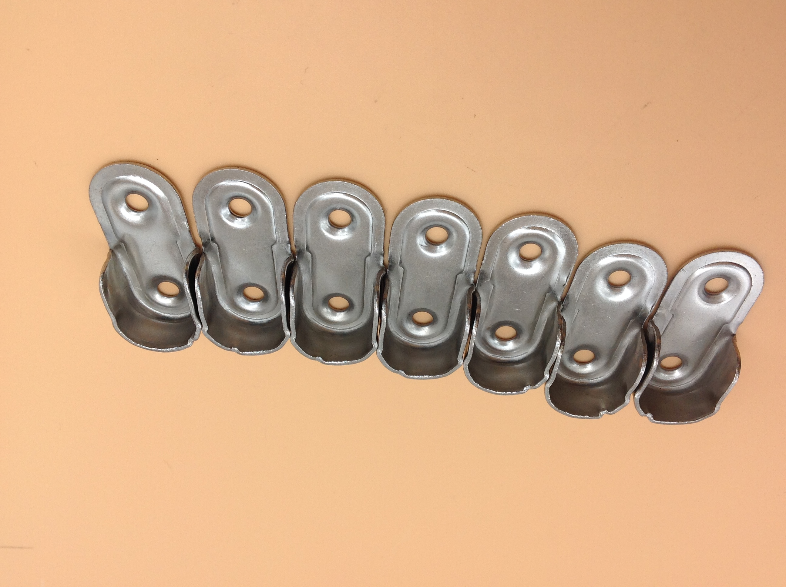 The flange is made of durable and high-quality metal Specification image