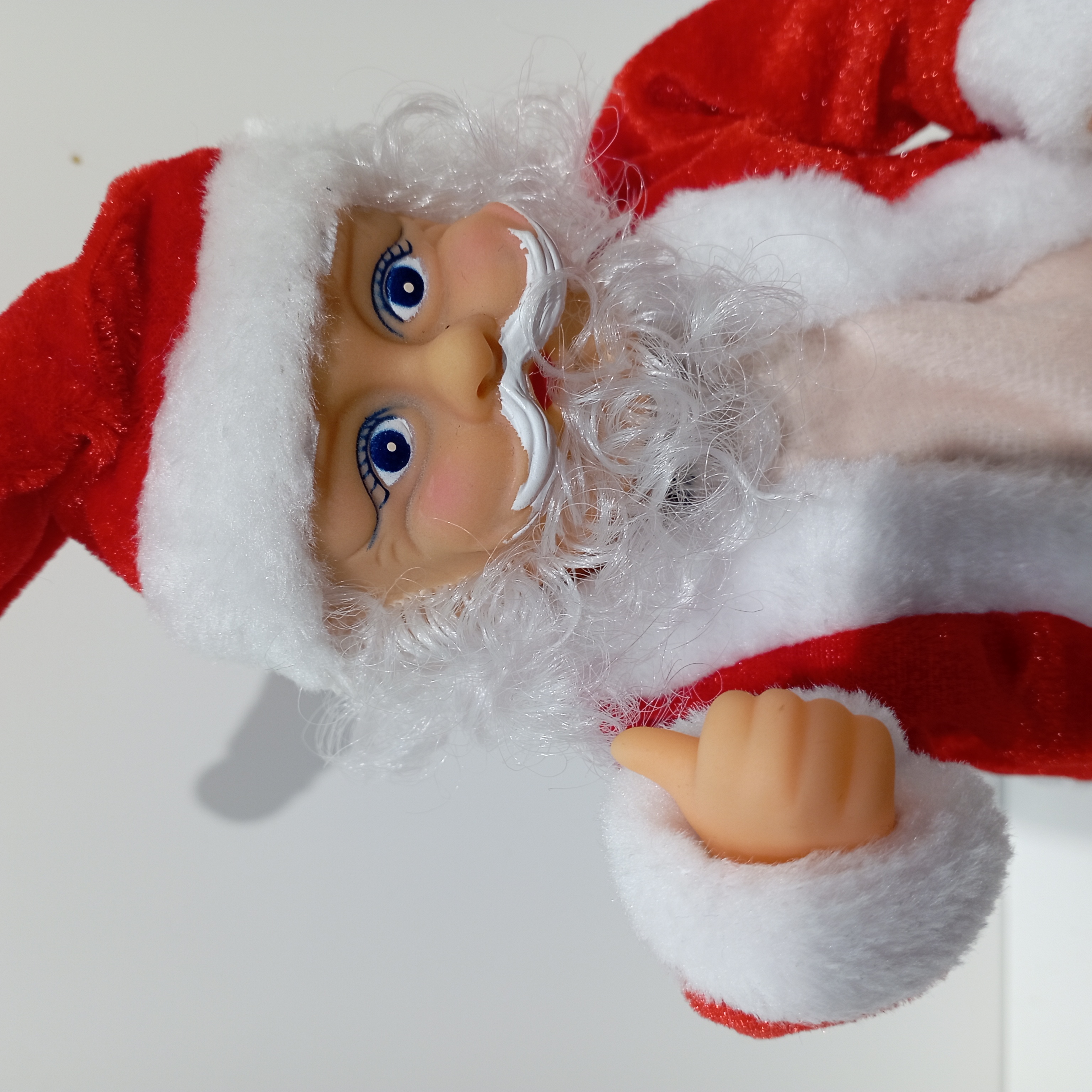 Santa Claus 9123 Christmas Electric Toy with Music, shaking belly, shaking hat, Funny Santa Claus electric toy details Picture