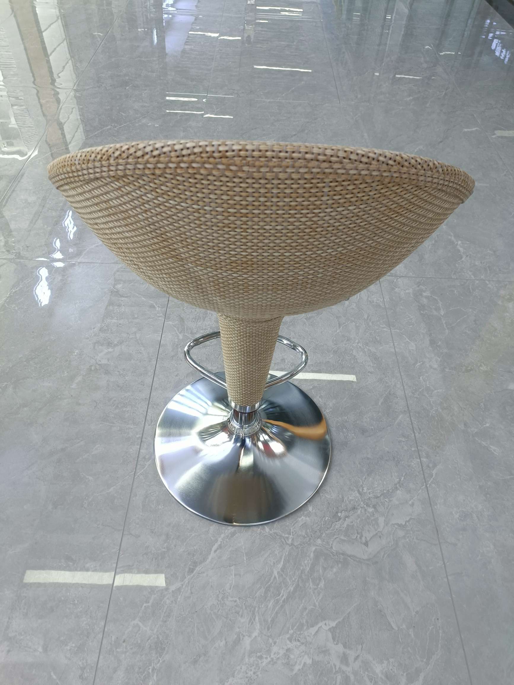 Bar counter chairs, front desk dining chairs, bar chairs, beauty salon chairs, adjustable backrests, cash register stools, mobile phone store high stools detail image 6
