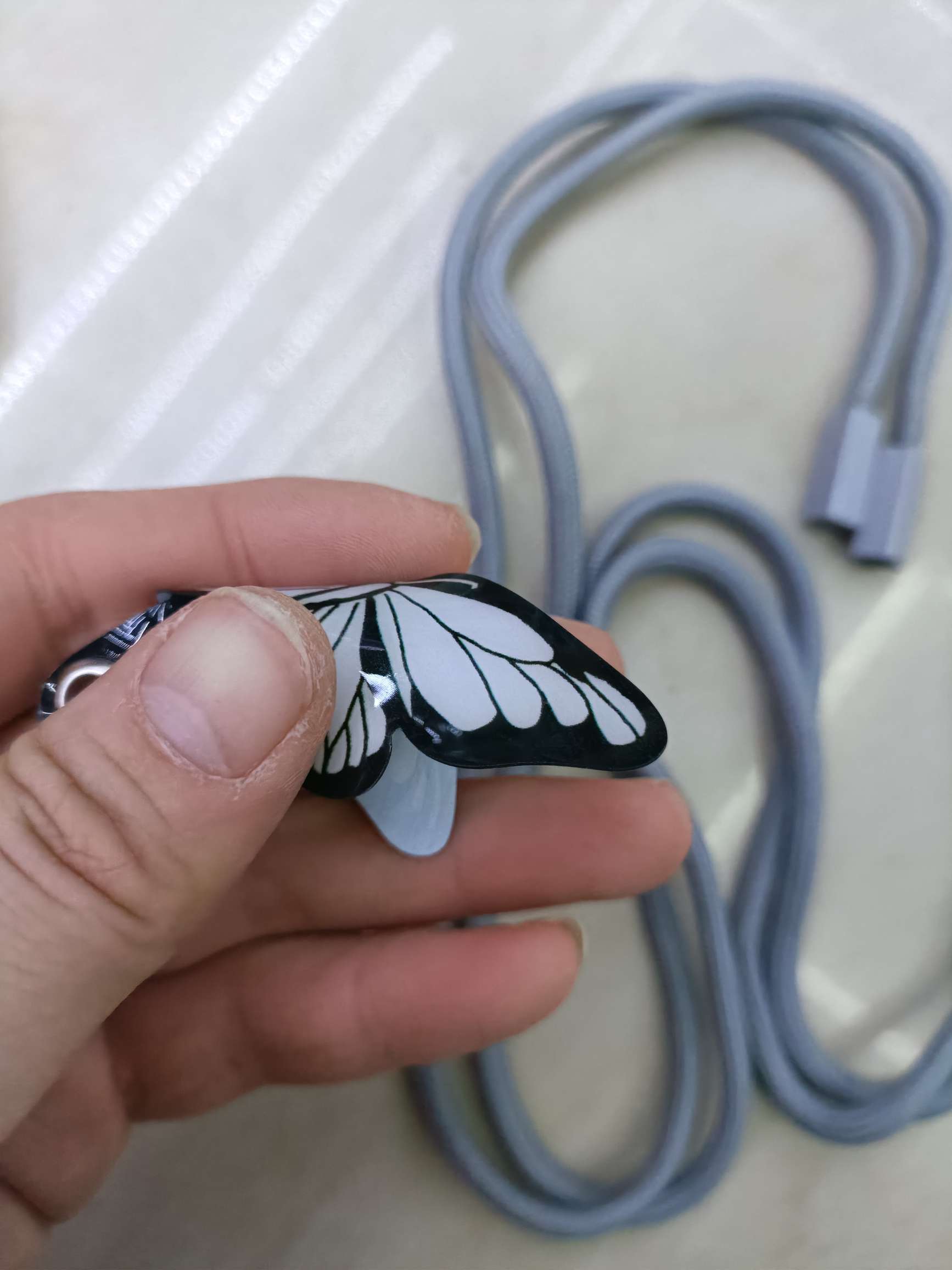 手机挂绳实物图