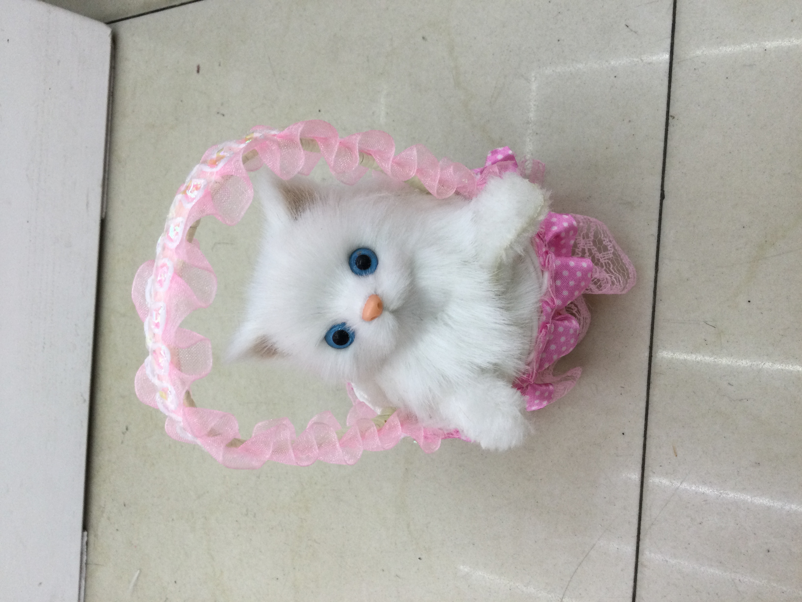 The simulated hanging basket cat will call cat animal simulation details Picture