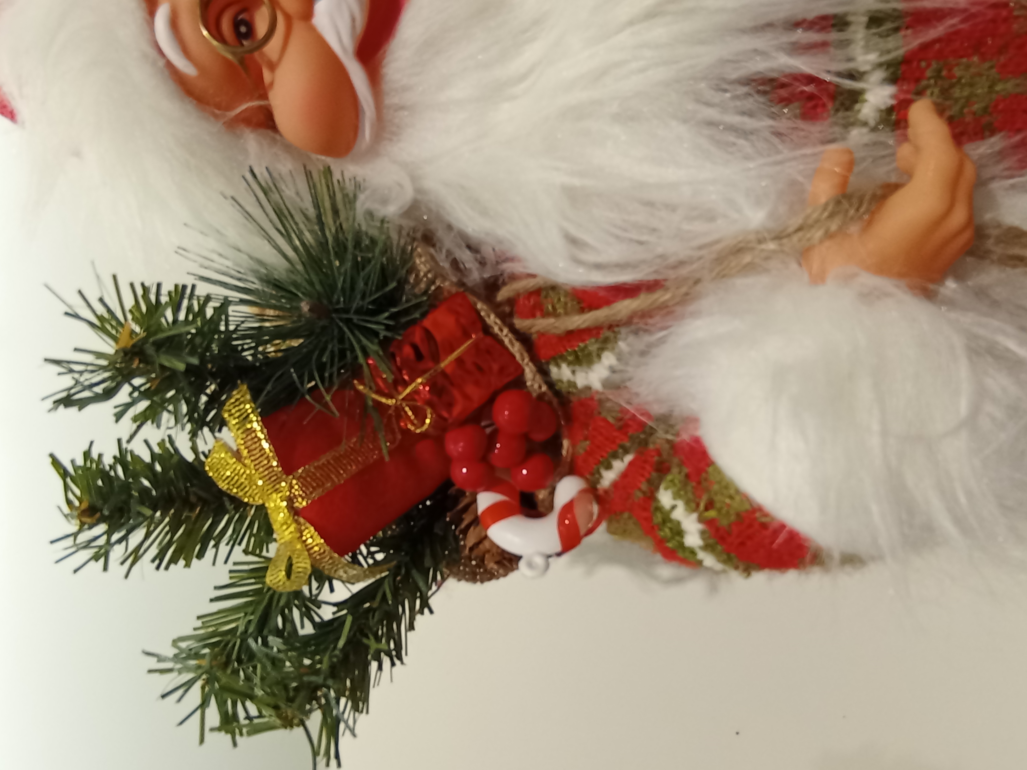 Santa Claus doll 9123 Red backpack, exquisite Santa Claus figurine, scene simulation Christmas decoration Specification image