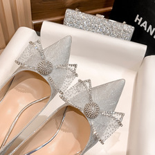 新款银色高跟鞋女细跟水晶鞋蝴蝶结尖头法式少女宴会婚鞋时尚单鞋