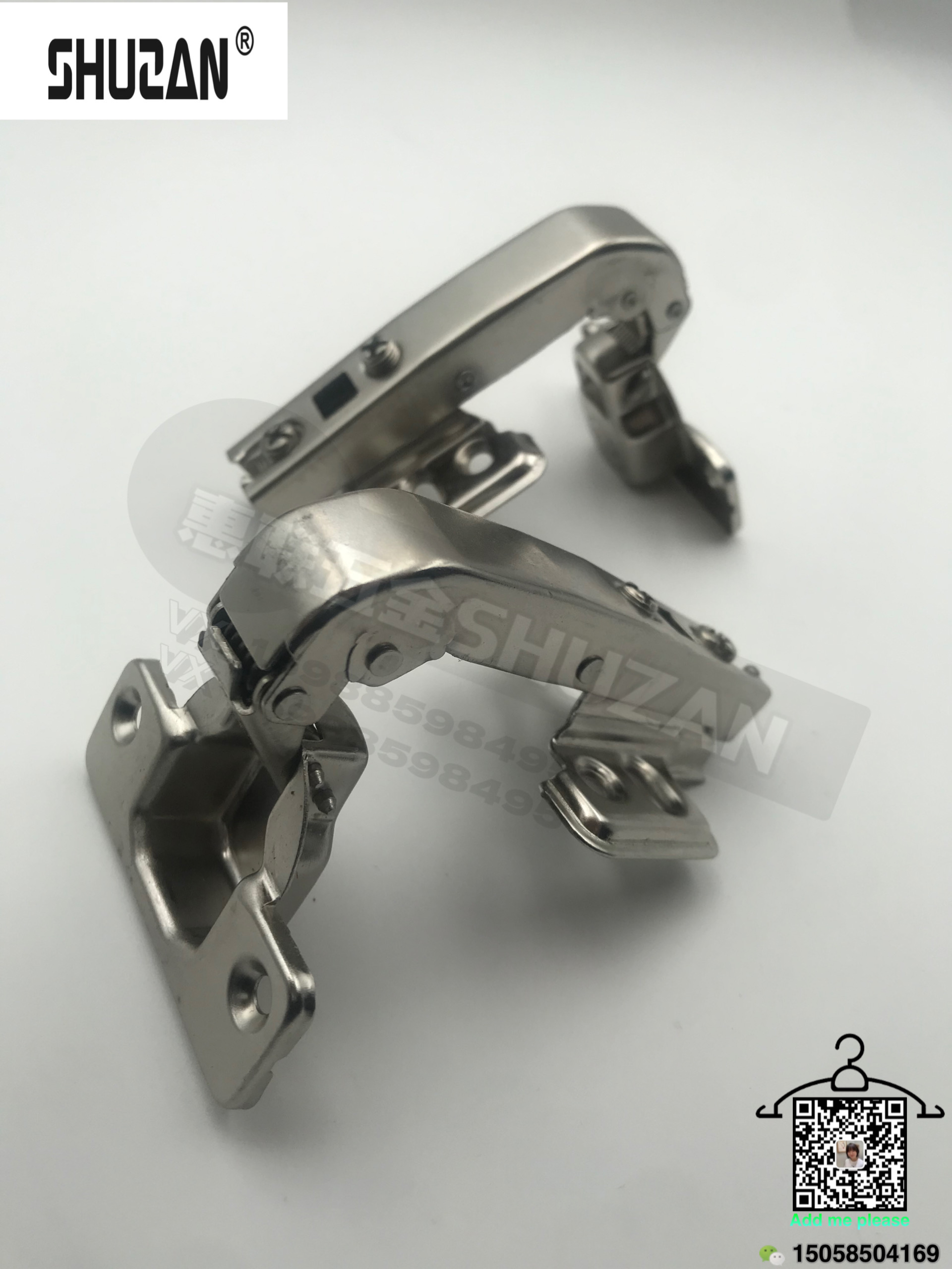 The hydraulic hinges are of high quality and feature flexible opening and closing Application Scenario