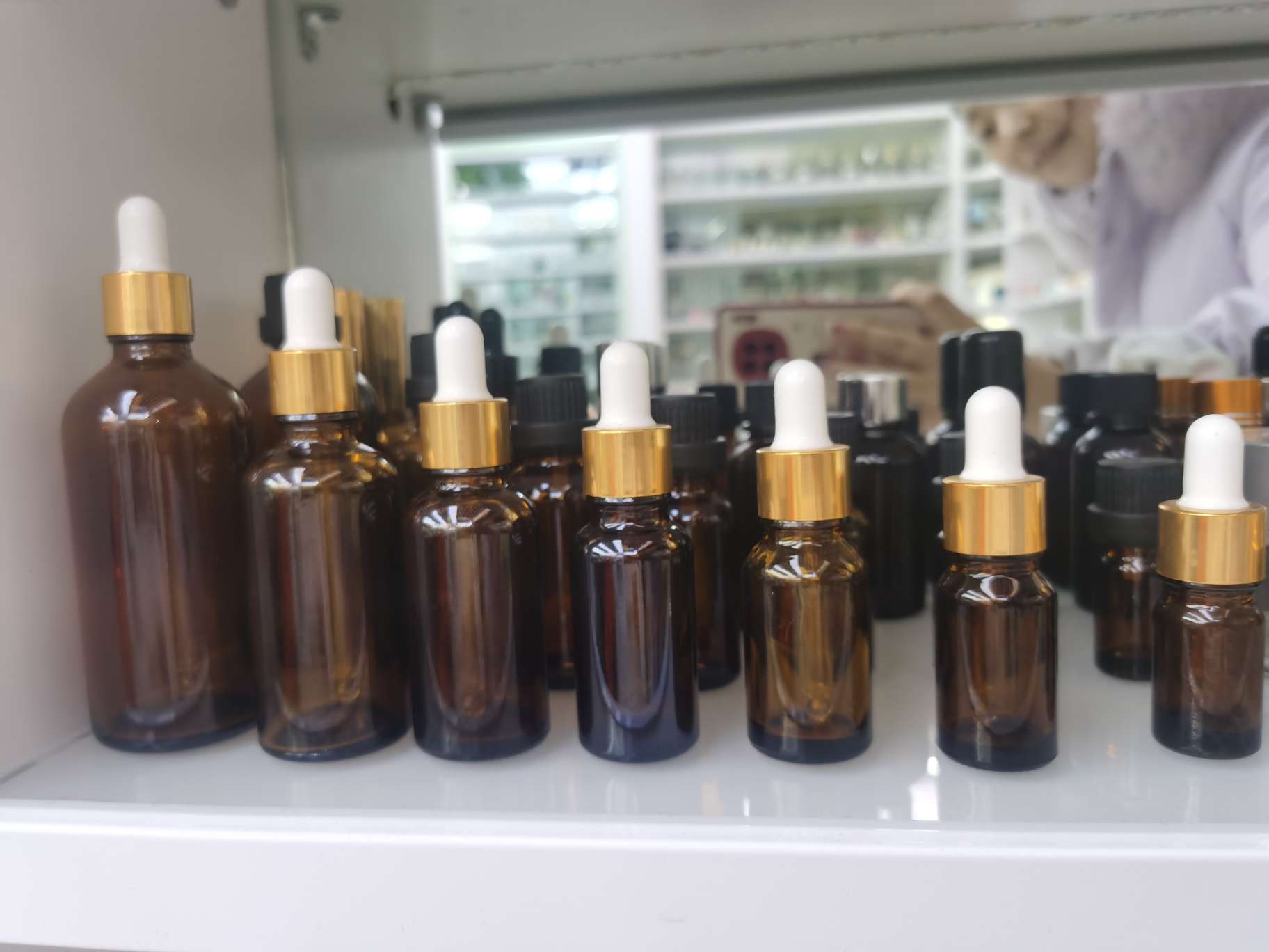 徐州厚德玻璃 5Ml—100ml茶色玻璃精油瓶 滴管瓶 化妆品分装瓶