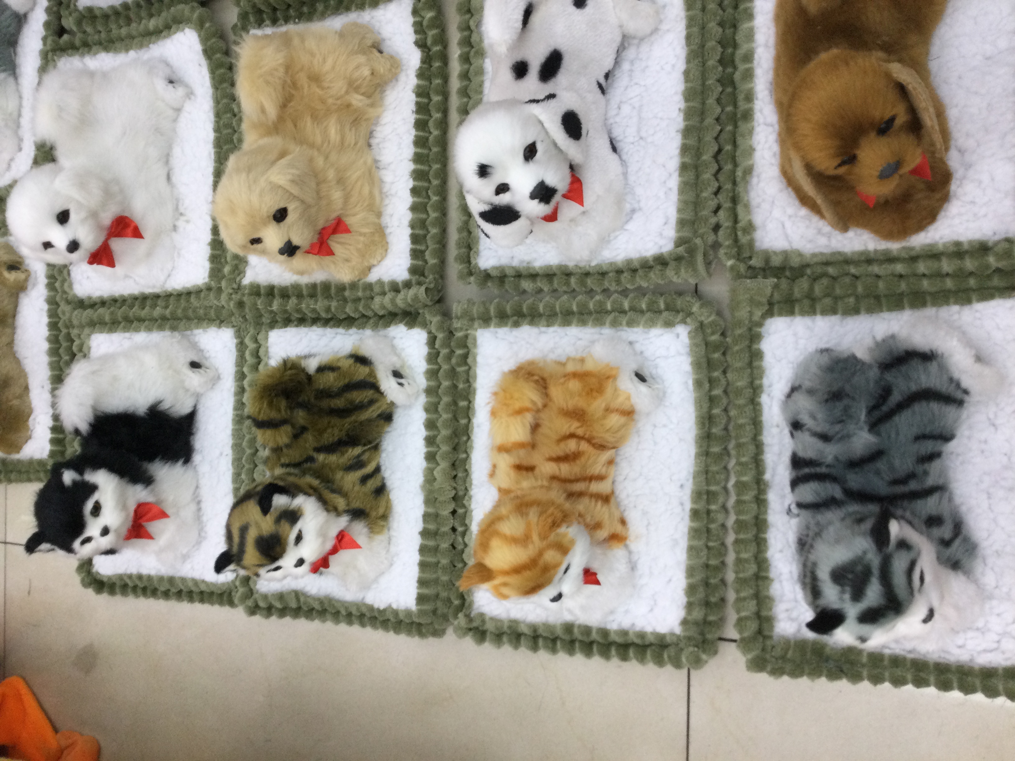 Simulación llamada bambú carbón material práctico lindo cálido acariciando la apariencia de los pequeños animales detalles delicados pareja regalo juguete para niños colección cálida primavera regalo perro gato details Picture