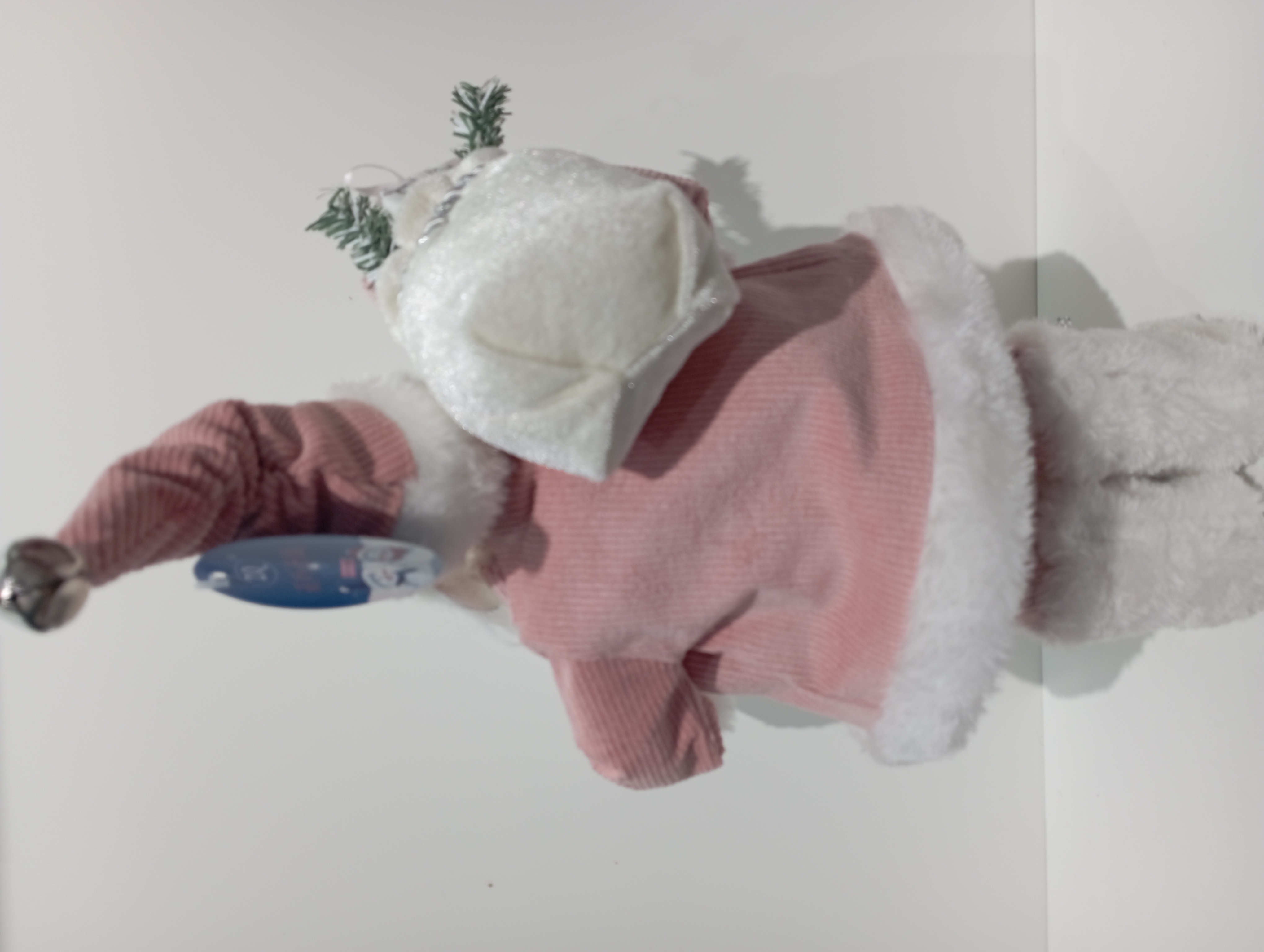 Christmas decorative dolls, pink clothes, white fringes, silver lining, big belly, backpack, glasses, Santa Claus, exquisite gifts, static toys Item Picture