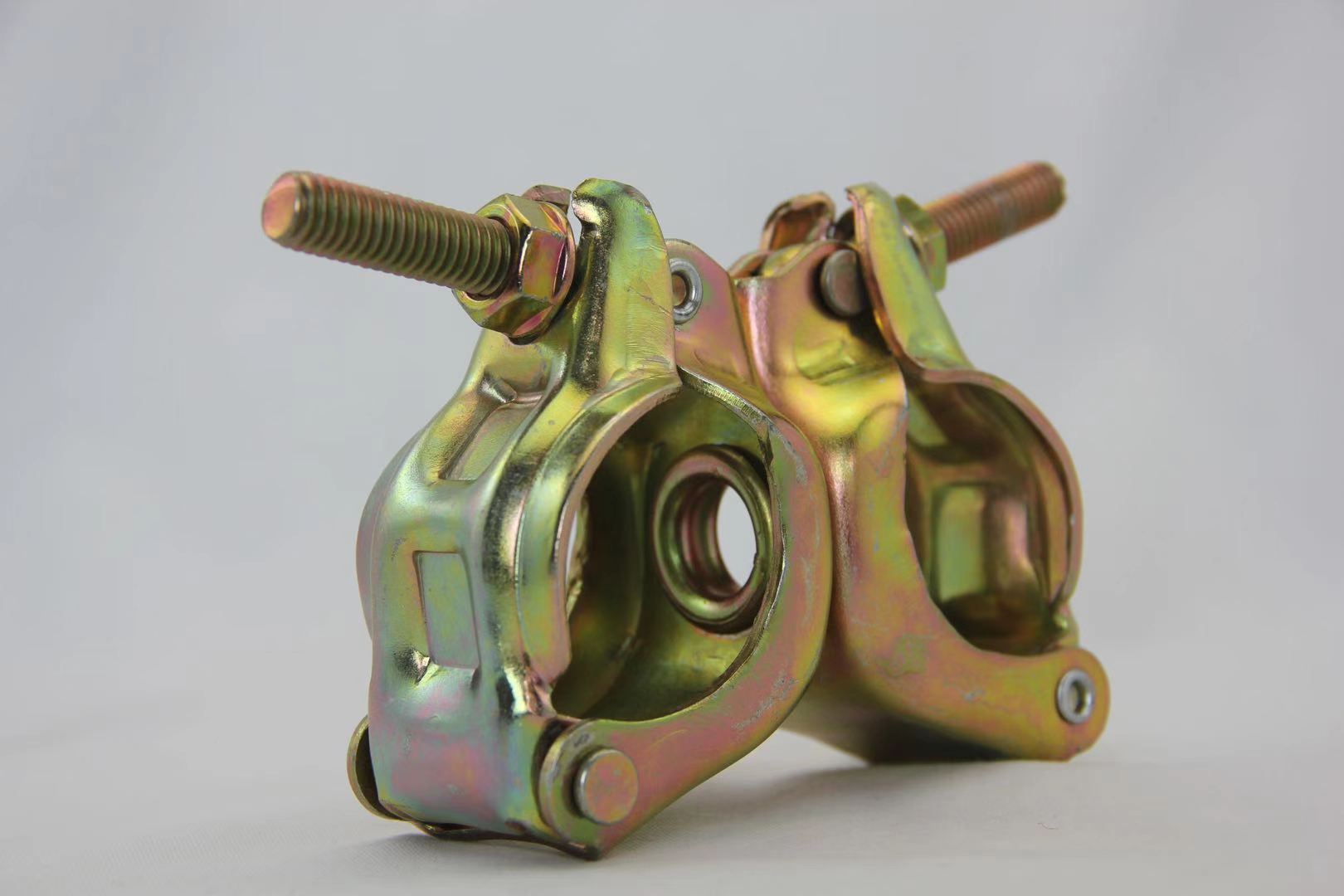 建筑冲压镀锌扣件 日式固定扣件 脚手架十字旋转半扣固定 扣件