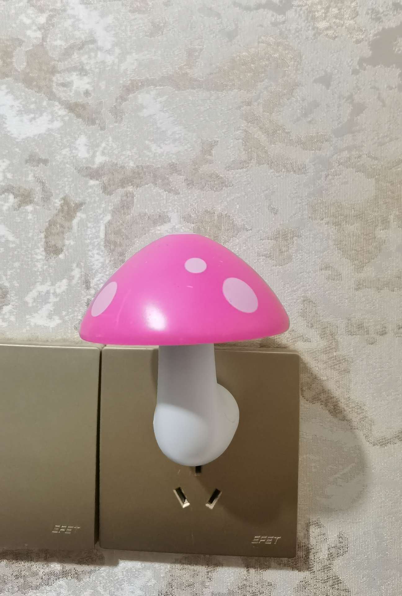 LED彩虹🌈小夜灯详情图6