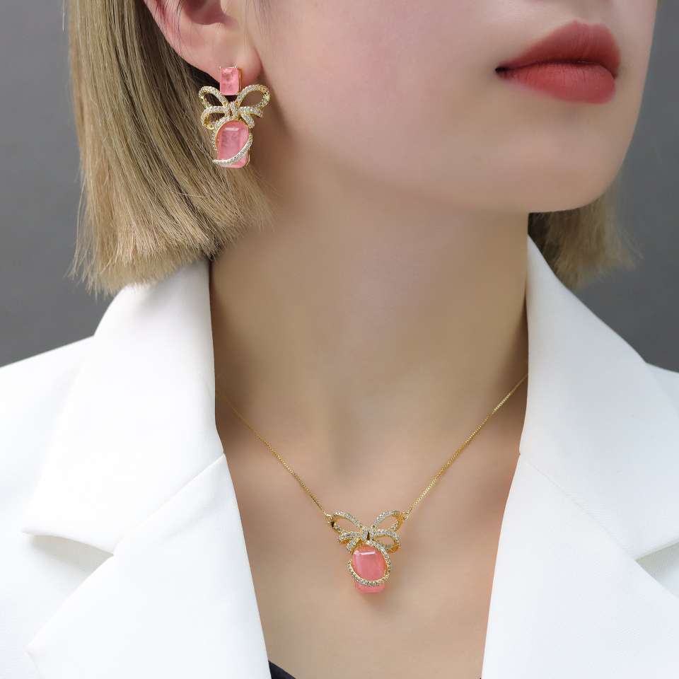 Douyin Live high-end bow, sweet collarbone chain, zircon pastel jewelry earrings, copper-plated real gold necklace set detail image 3