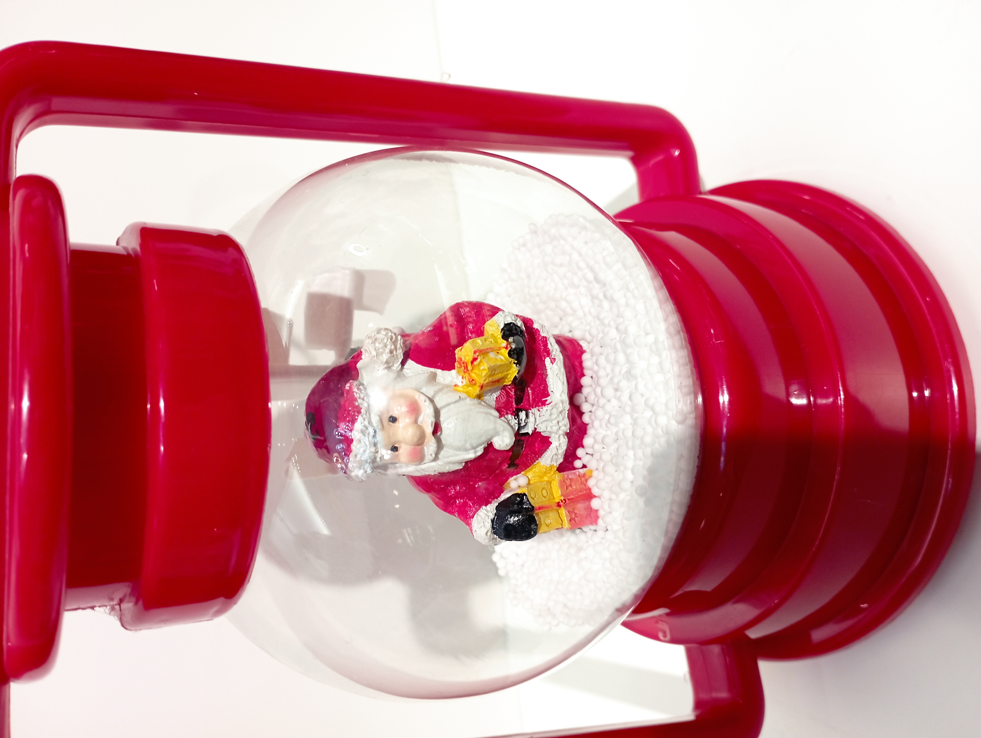 Christmas hand-held small lantern, Christmas decorative strip, music snowfall, battery-powered Christmas-themed atmosphere scene arrangement lighting fixtures, 9123 Christmas ornaments, plastic details Picture