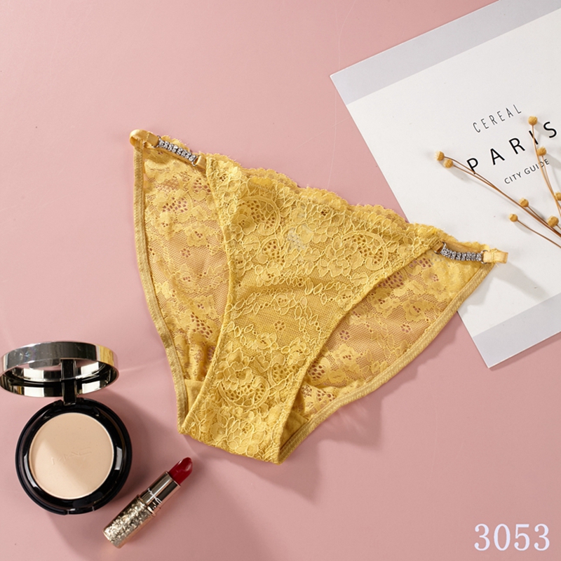 The mystery of the Magic Box: Lace, sexy, comfortable and alluring. The waist strap with small diamonds decorates the girl's underwear Item Picture