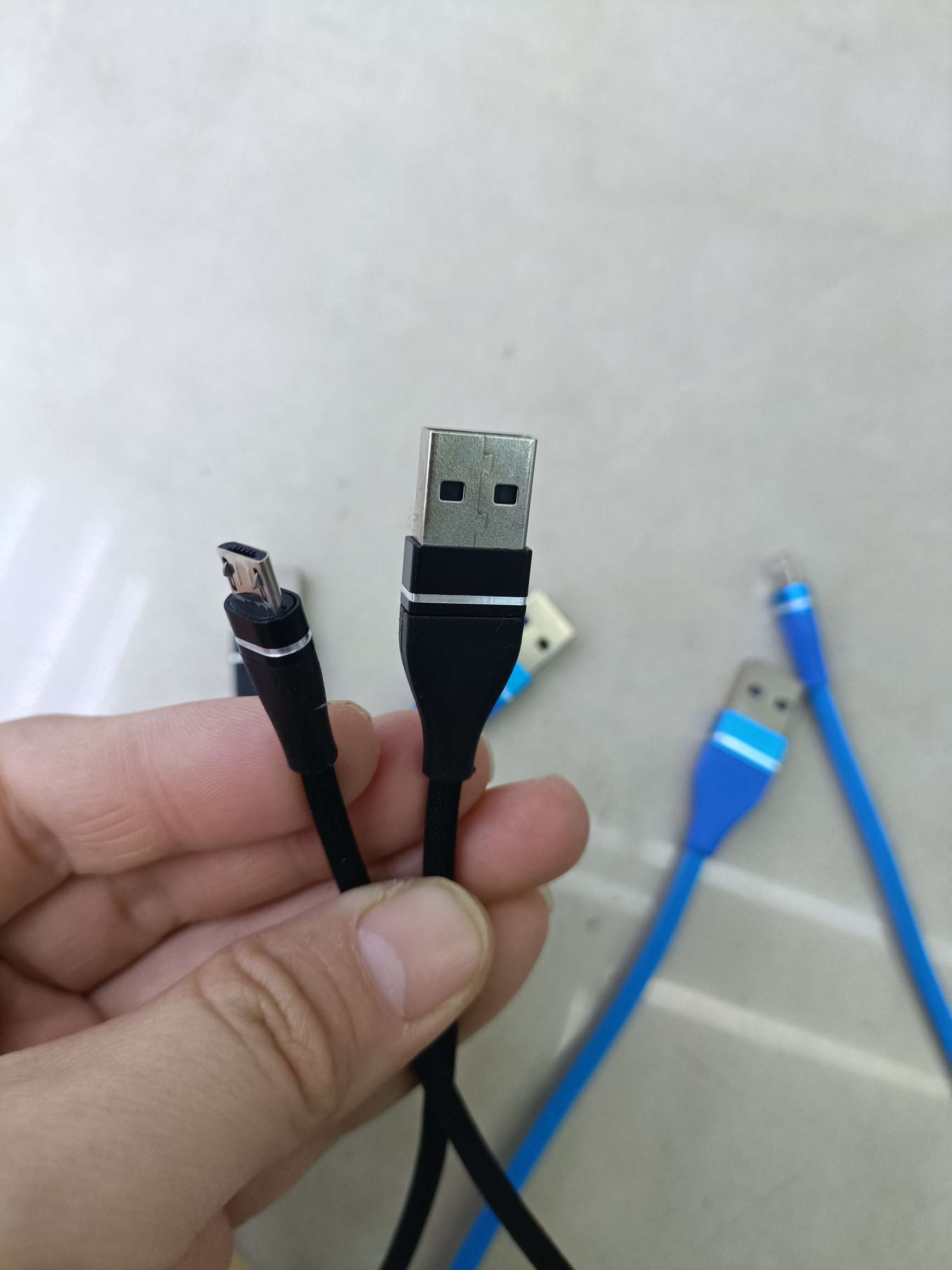 خط واحد من خطوط الذئب detail image 6