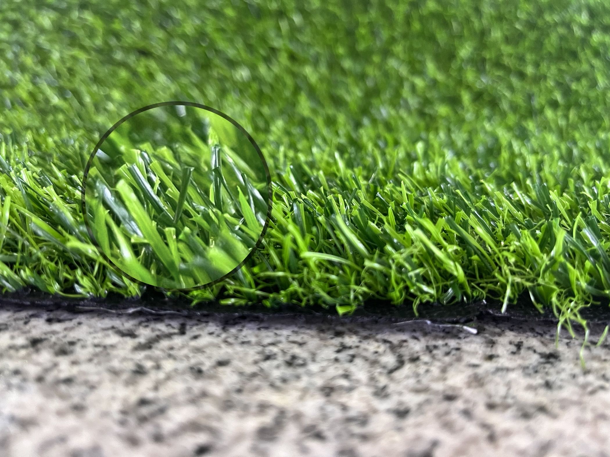 Artificial turf, simulated sports turf, artificial turf, plastic turf, outdoor decorative football turf, kindergarten turf, fence artificial turf Application Scenario