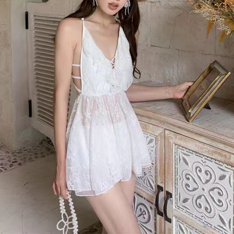 Dreamy red and pink, slimming and high-end lace tulle one-piece dress style, sexy tulle princess pure desire style halter sleeping dress Application Scenario