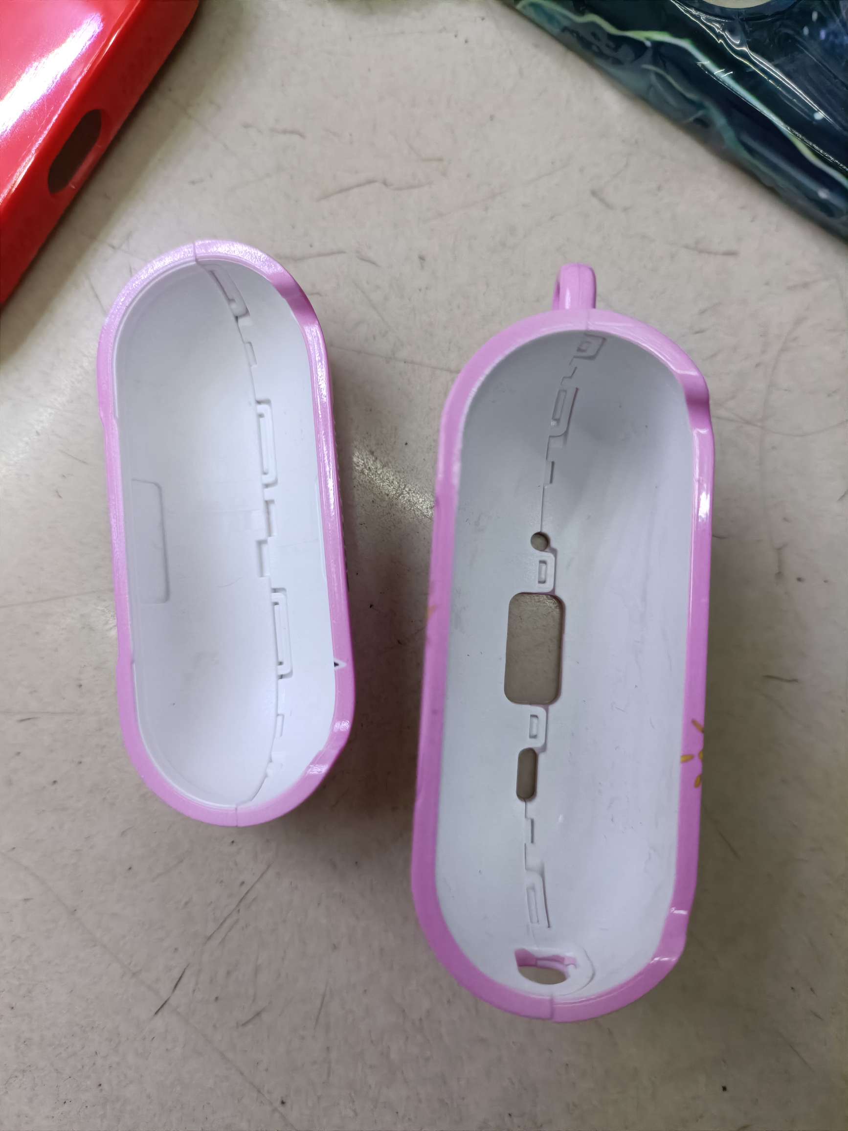 أغلفة واقية من سماعات الرأس الفيلين Item Picture