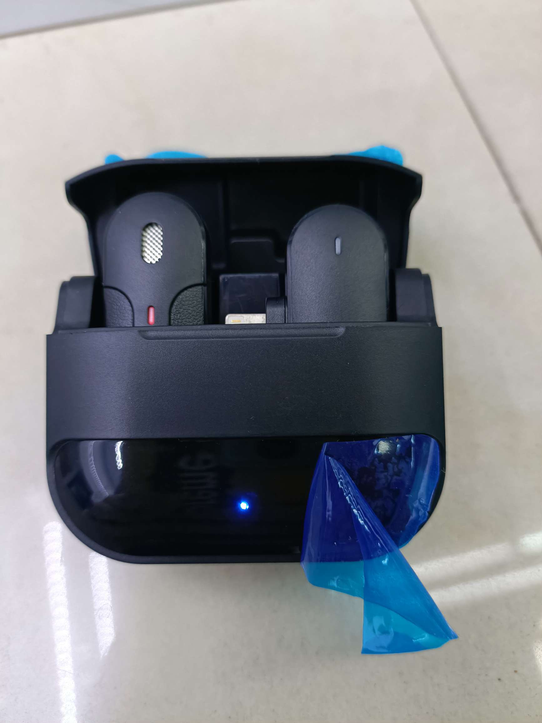 K81一拖一座舱领夹麦克风 座舱充电式
苹果接口/Type-C接口详情图20