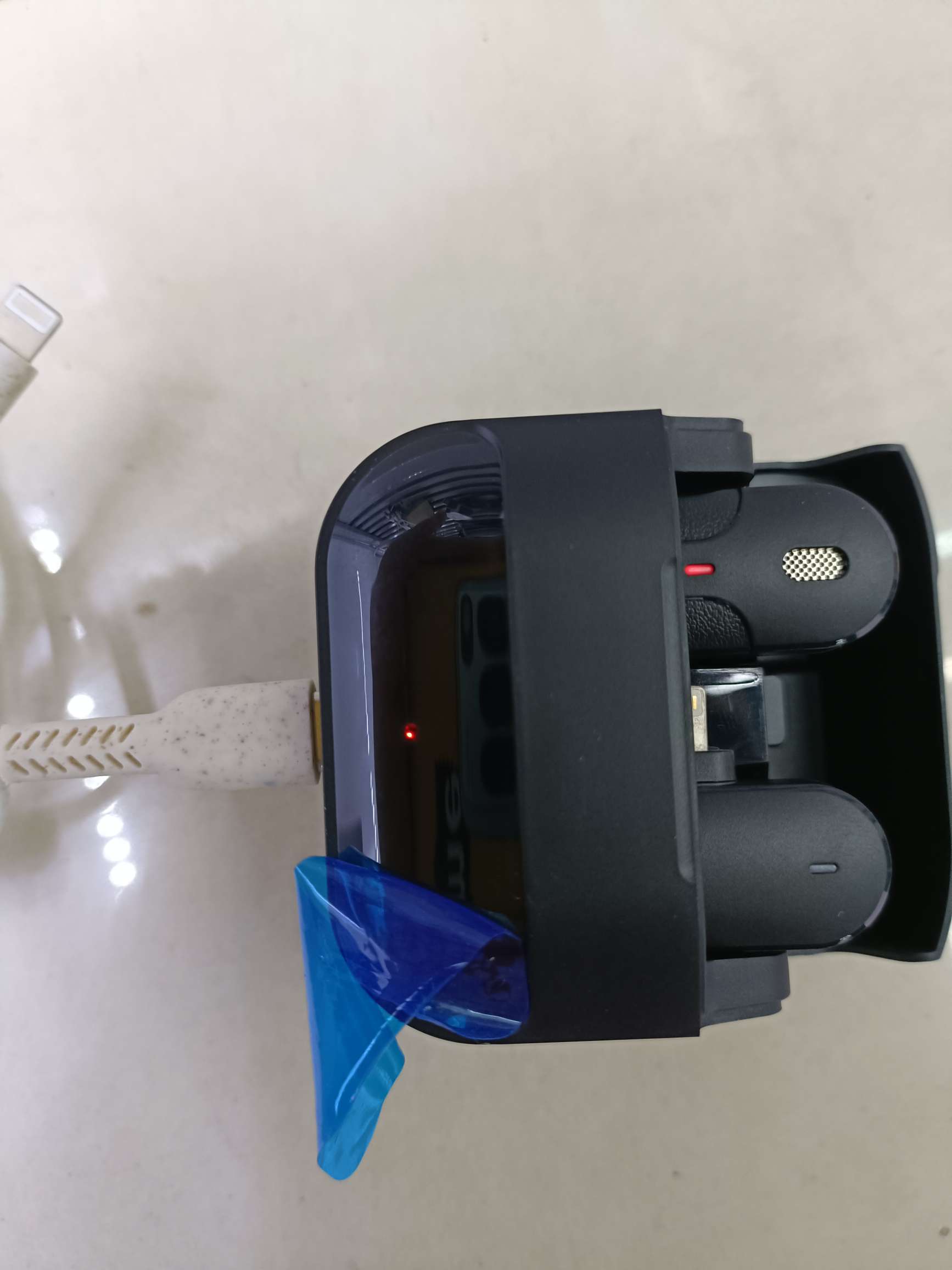 K81一拖一座舱领夹麦克风 座舱充电式
苹果接口/Type-C接口详情图19