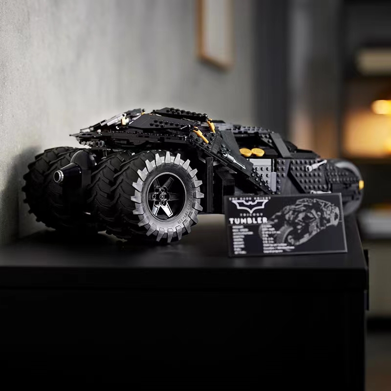 Batman: The Ultimate Chariot Dark Knight Boy Gift Anime building block high-difficulty giant toy detail image 4