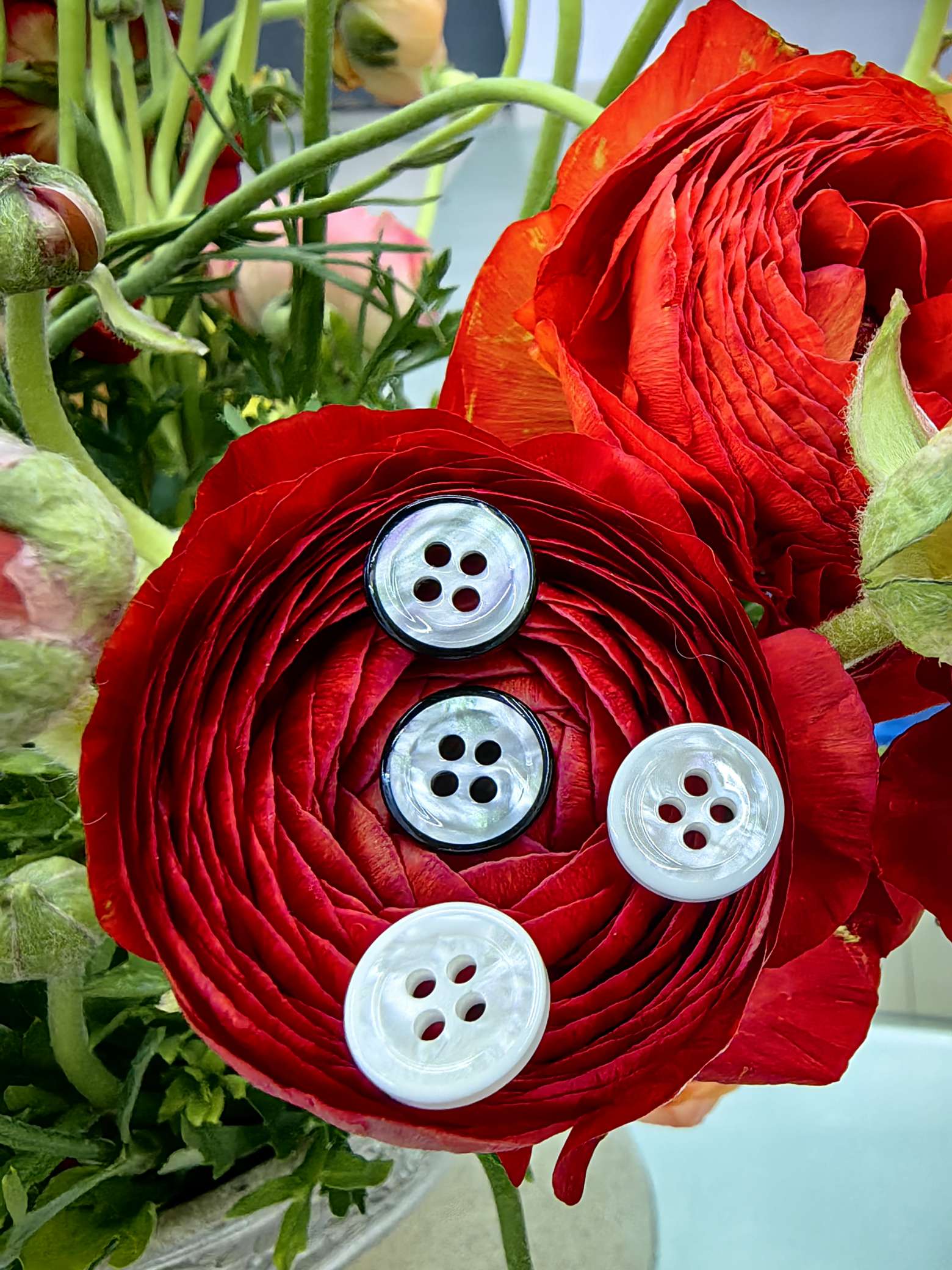 树脂高档衬衣纽扣男女衬衣衬衫四眼钮扣袖口领口扣子现货批发详情4