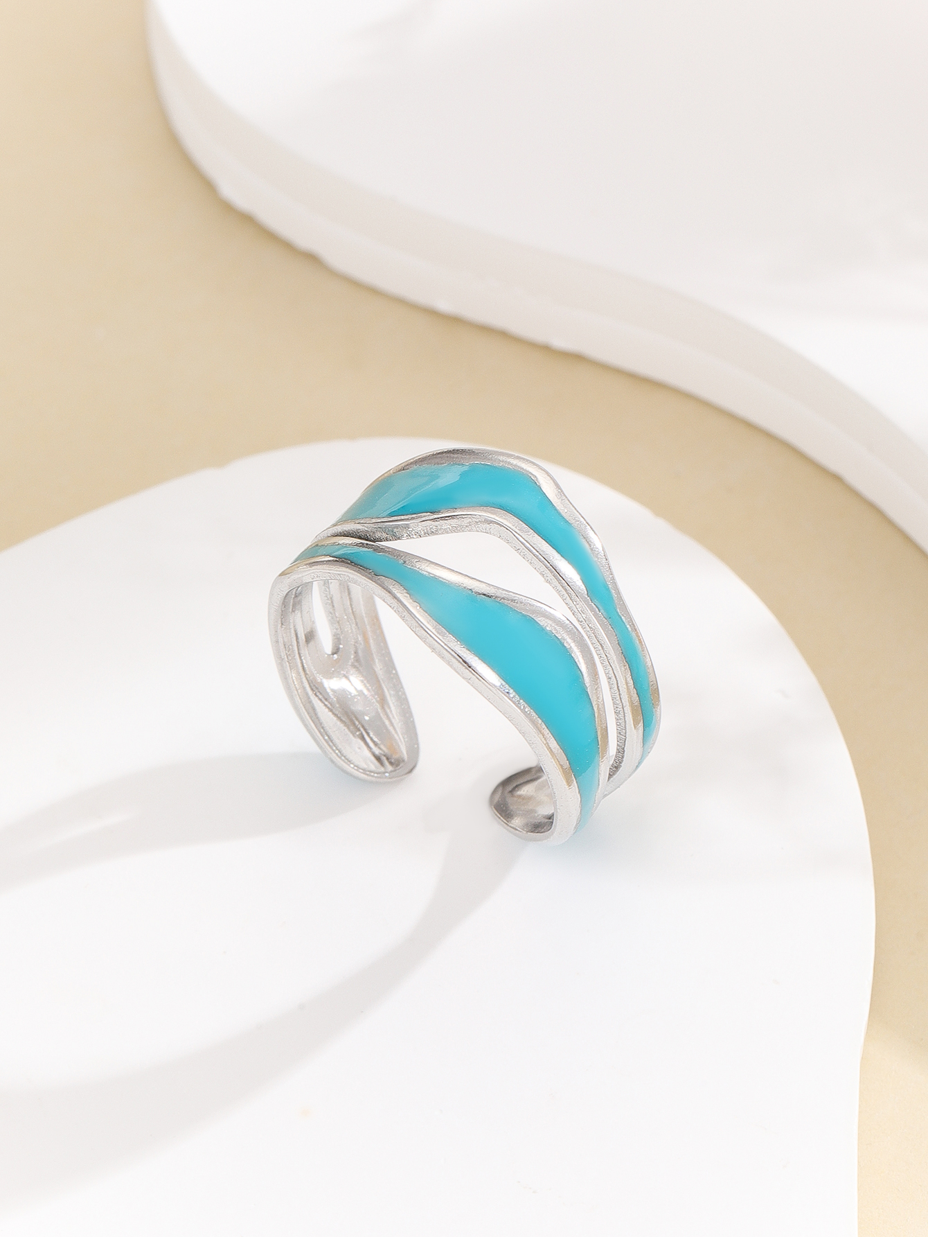 New cross-border product blue fashionable irregular steel ring ing Oil-dripping European and American fashionable stainless steel couple ring that does not fade Item Picture
